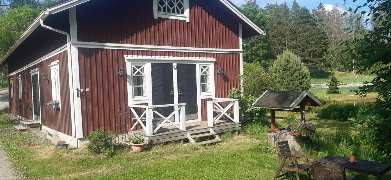 Leipyoelin Tila Bed & Breakfast Pernio Екстериор снимка